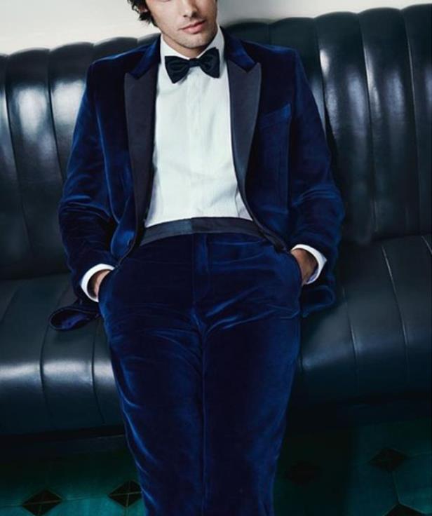 

2021 Latest Designs Royal Blue Velvet Men Suit Slim Fit Tuxedo 2 Pieces Blazer mens suits Terno Masculino (Jackets+Trousers, Black