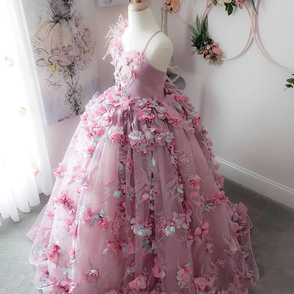 beautiful gowns for little girls