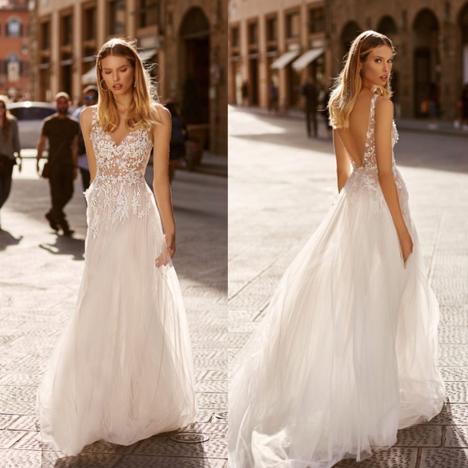 

2020 Simple Boho Wedding Dresses V Neck Lace A Line Sexy Backless Country Wedding Gowns Custom Made Sweep Train Beach Bridal Dress, Silver