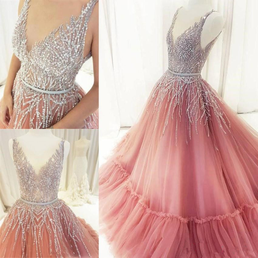 Superbes perles argentées brillantes Perles Quinceanera Robes Sweet 15 Prom Robes de Soirée Formelle Sheer V Le Col V Ilché Long Vestidos