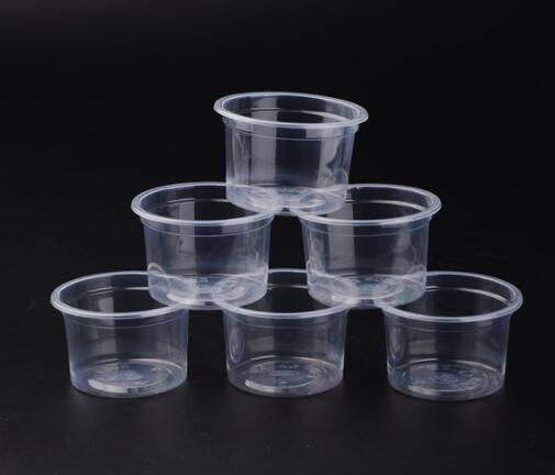 plastic cups and lids