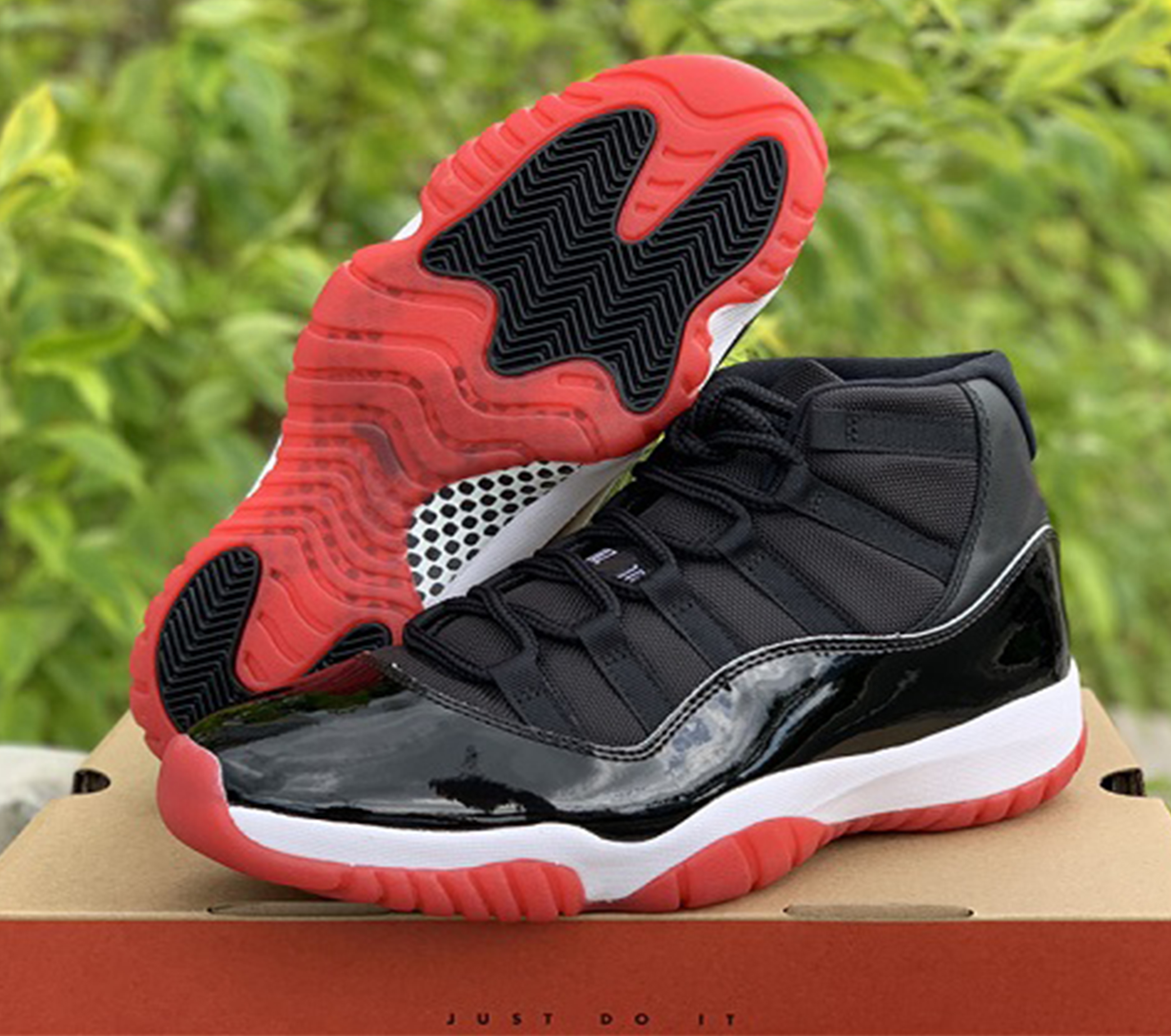 bred 11 carbon fiber