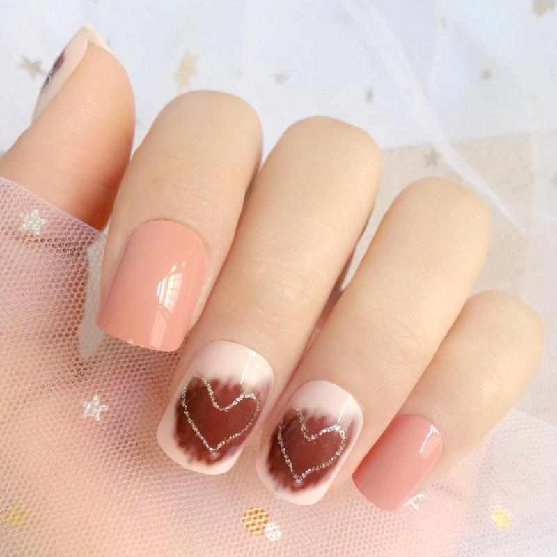 

24 Pcs Short Artificial Fake Nails Nude False Nails Gradient Heart Finger Nail Art Manicure Tool Z255, Z151