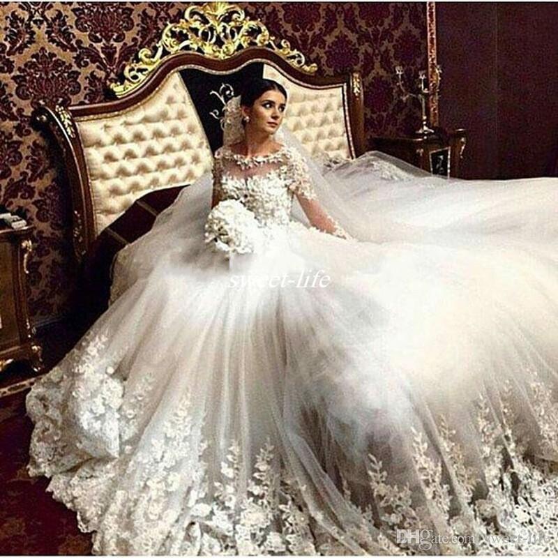 

Royal Wedding Dresses Long Sleeves A Line Tulle Bateau Neck Vintage Lace Plus Size Bridal Gowns 2020 Bride robes de mariée, Silver