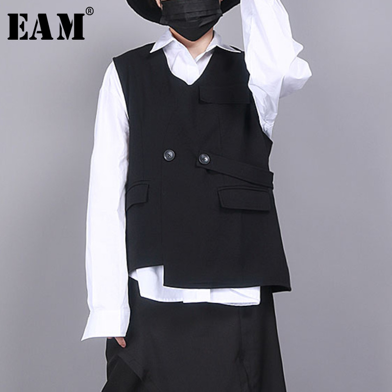 

EAM] Women Loose Fit Black Asymmetrical Split Big Size Vest New V-collar Sleeveless Fashion Tide Spring Autumn 2020 1R853, Black vest