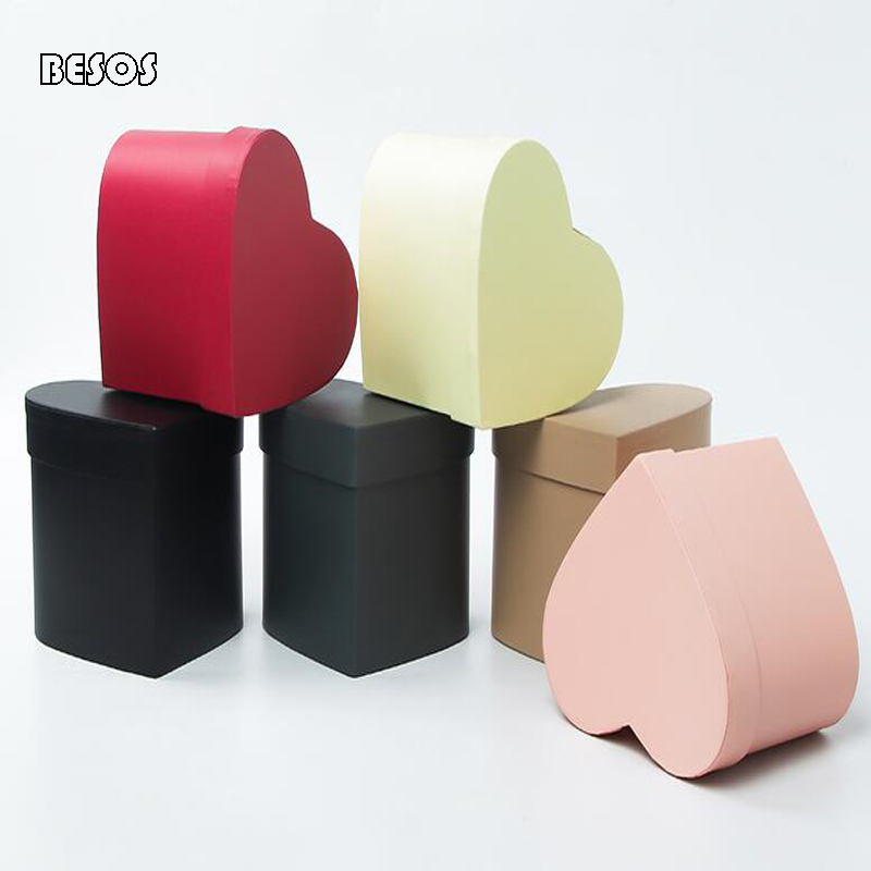 

Wholesale Candy Color Heart Gift Box Activities Wedding Party Wallet Pajamas Silk Scarves Decorative Flower Cardboard Gift Box