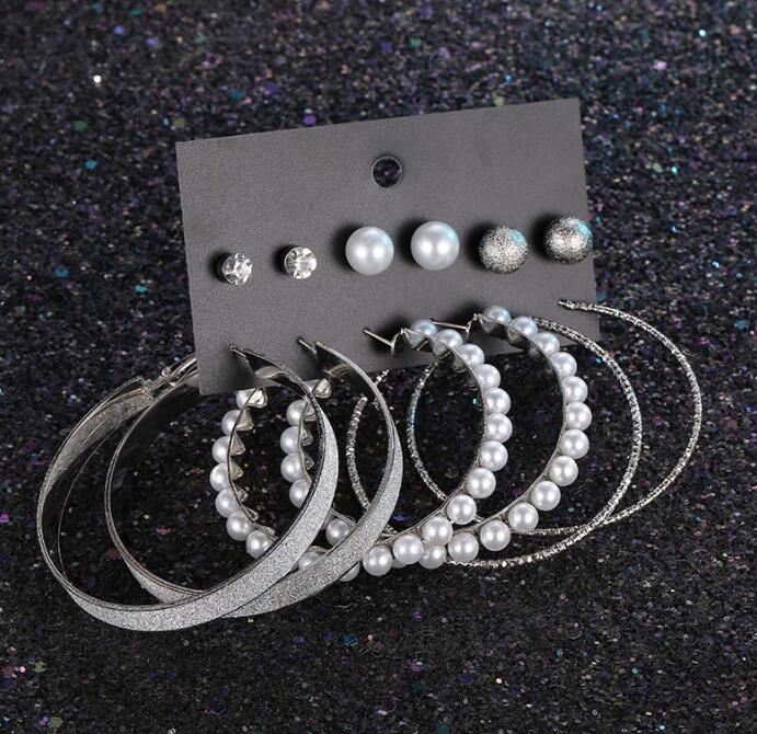 

Wholesale-and American fashion exaggerated pearl big ring earrings 6 pairs of matte diamond stud earrings set