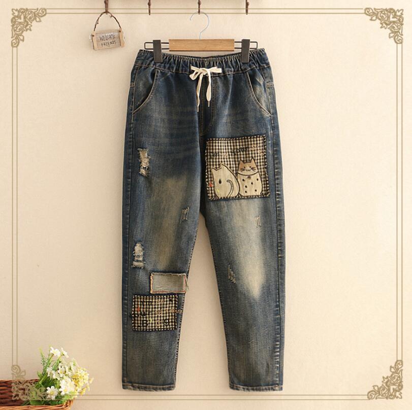 

Literary retro hole embroidery jeans woman 2019 autumn women Cartoon patchwork trousers femme casual Denim Harem pants w1192, Photo