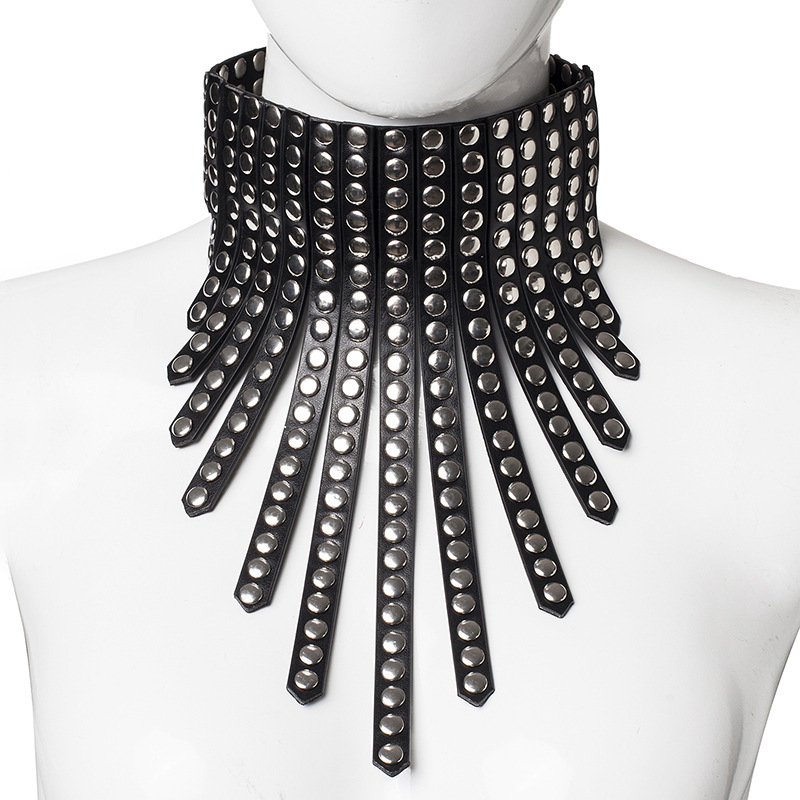 strap choker necklace
