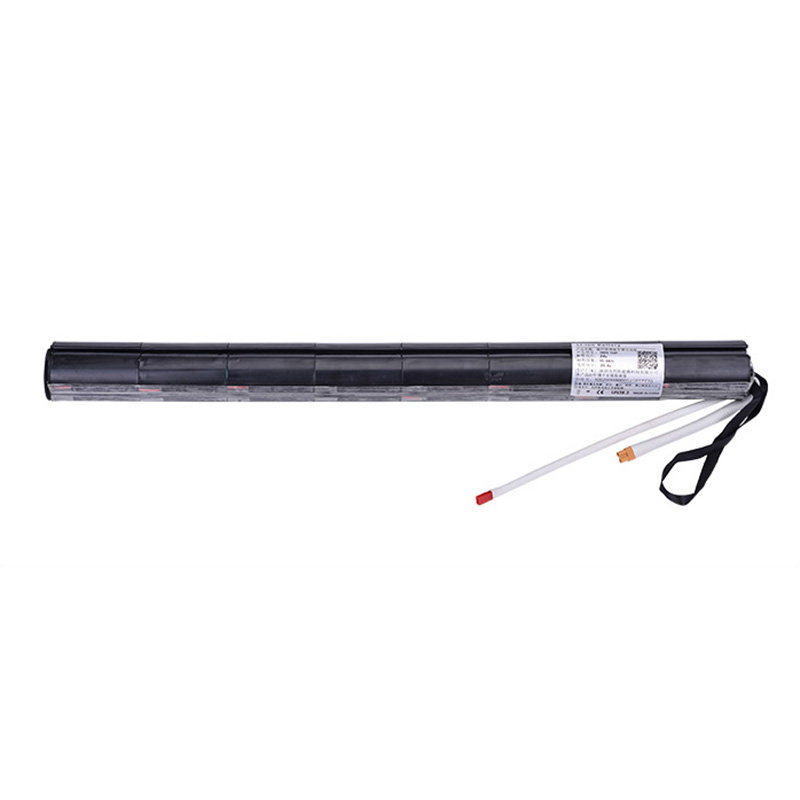 

Carbon Fiber Electric Scooter Lithium-Ion Battery Pack 24v(25.2V)8.8Ah 7S4P with BMS and CE FCC