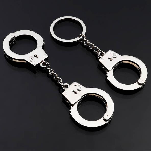 

Handcuff Shaped Key Chain Hook Holder Ring Barrel Plating Zinc Alloy Promotional Bulk Metal Mini Handcuffs Keychain