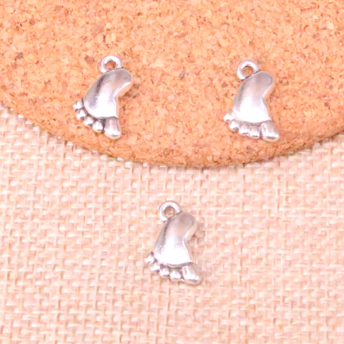 

107pcs Charms double sided foot 14*10mm Antique Making pendant fit,Vintage Tibetan Silver,DIY Handmade Jewelry, Bronze;silver