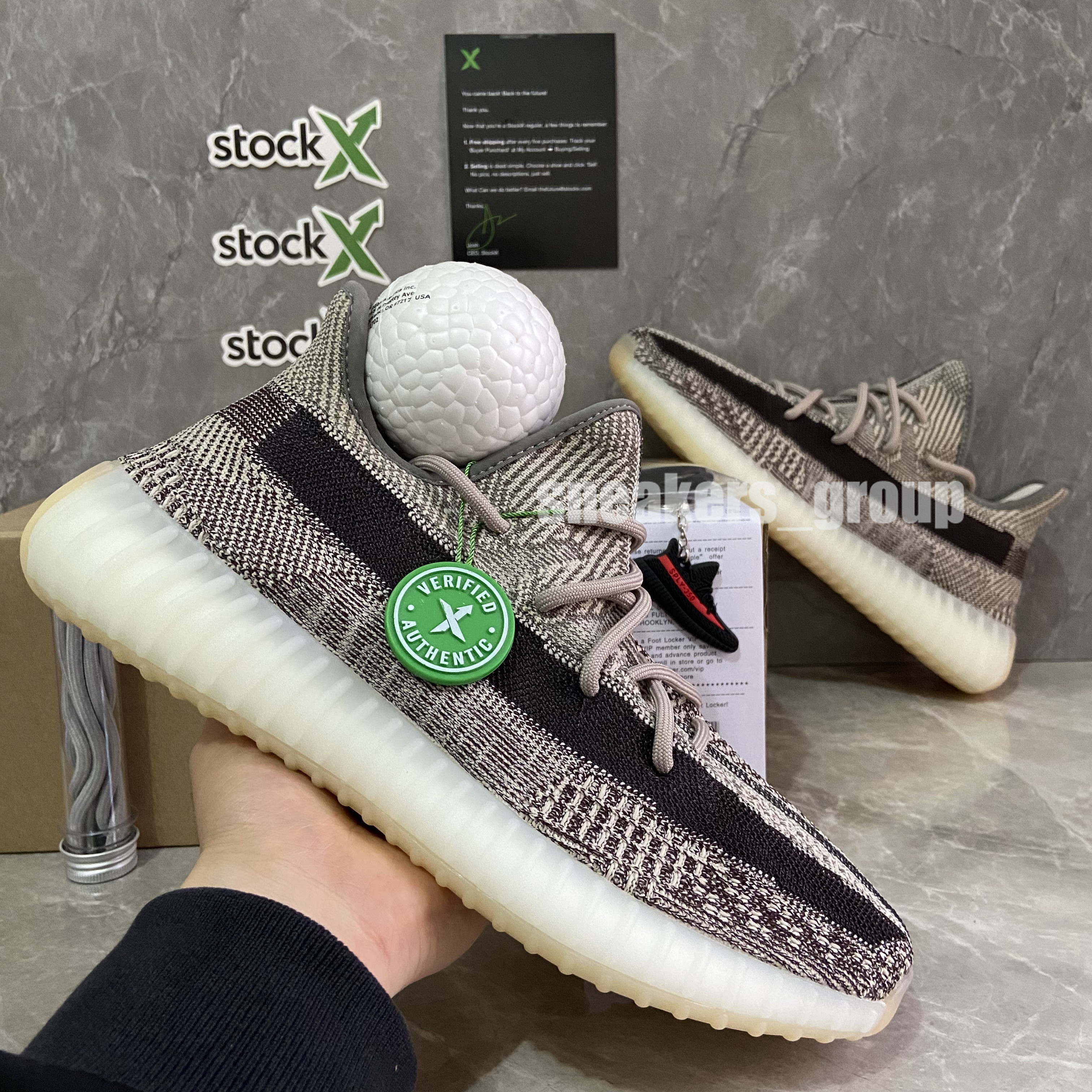 

2020 Kanye West Static Running Shoes New Israfil Cinder Desert Sage Earth Tail Light Zebra Mens Womens Trainers Sneakers With Box Size US13, Gift