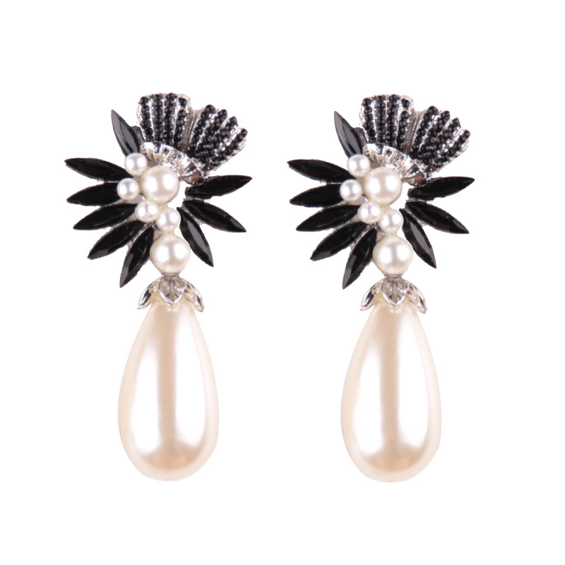 

Wholesale- popular fashion designer exaggerated colorful rhinestone crystal diamond flower pearl pendant stud earrings for women girls
