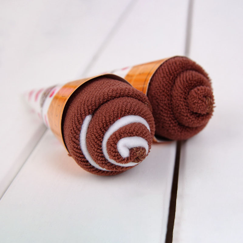 

1 Pcs Washcloth Towel Cake Shape Gift Soft for Wedding Birthday Party Couple Valentine's Day C66, Ice cream random col