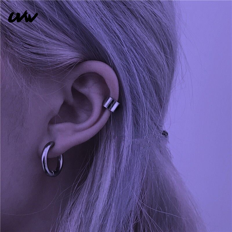 Fake piercing tragus small cone steel