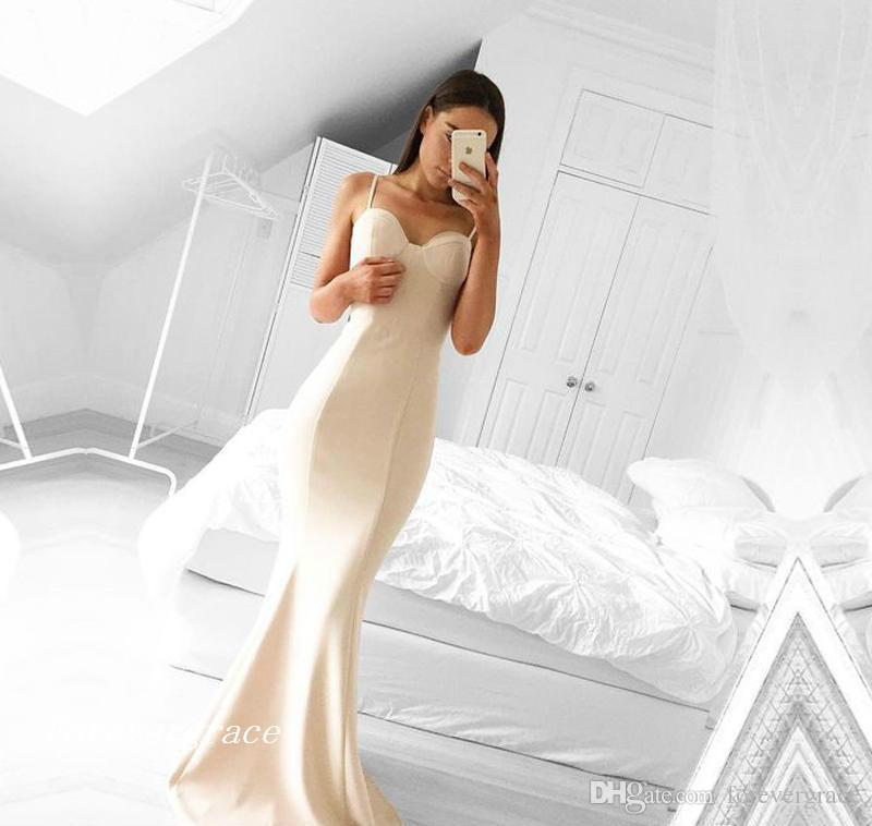 

2019 Sweetheart Sleeveless Prom Dress Sweep Train Satin Formal Holidays Wear Graduation Evening Party Pageant Gown Custom Made Plus Size, Silver