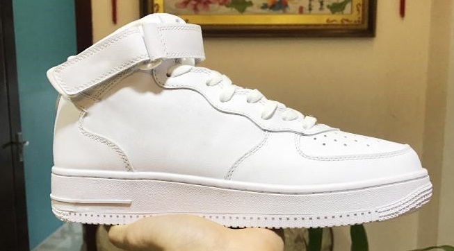 

Cheap sneakers 2019 new high cut,low cut running shoes cheap price white men women size 36-45