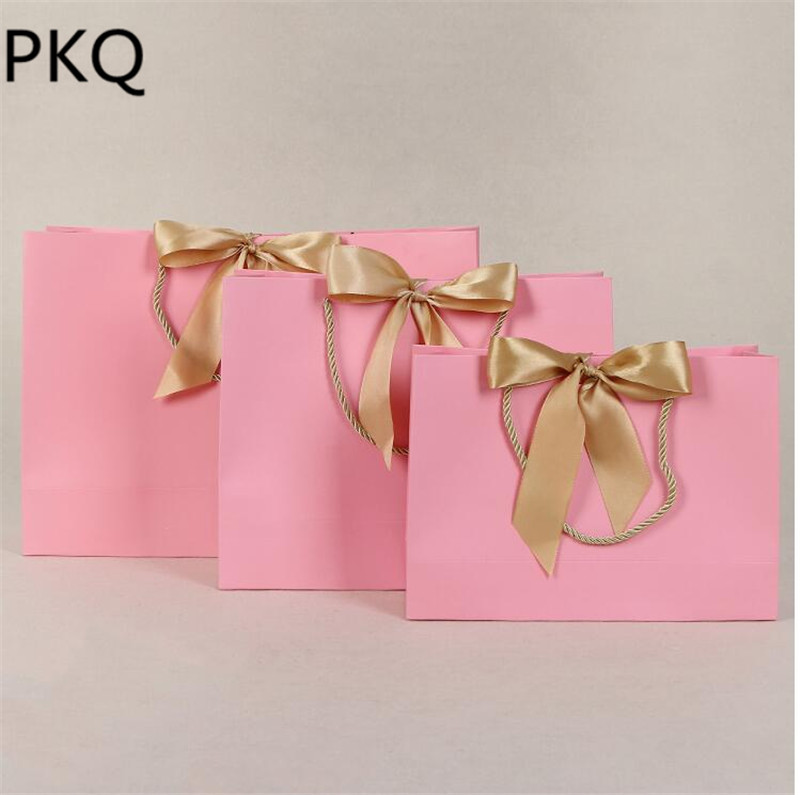 

10pcs Fashion black paper bag with handle DIY craft paper gift bag Favor Packaging Bags for Wedding Party Favor