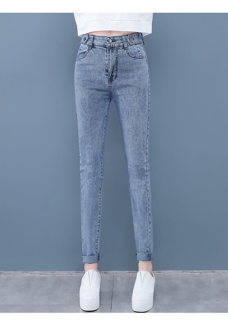 

Deep Blue Spring Of The New Model Of Soil Straight Hole Jeans Children Show Thin Short A Loose Ziniu Child Beggar Pants Pants Embroidery