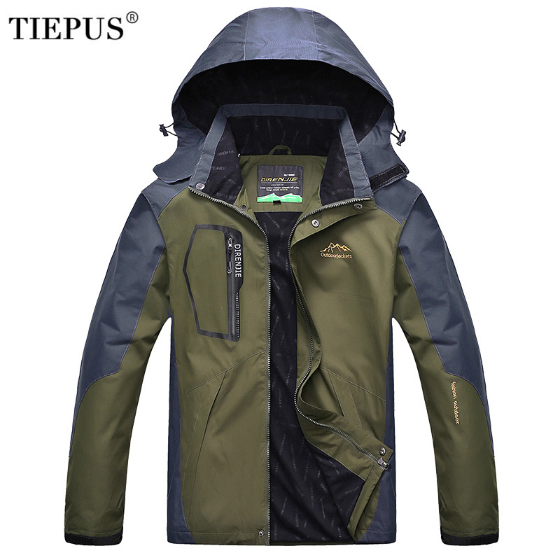

TIEPUS Spring and autumn new travel jacket men's hooded windproof waterproof Men Outwear thin Casual Jackets Plus Size 4XL ,5XL, Army green