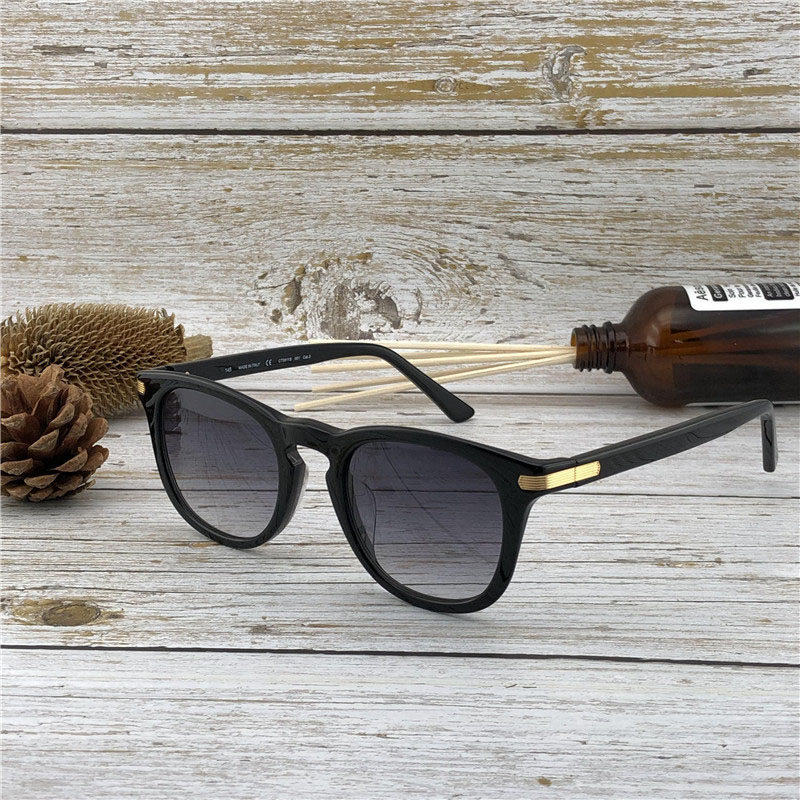 

Simple fashion style square frame design men and women with sunglasses outdoor anti - UV protection eyewear with original box 0011