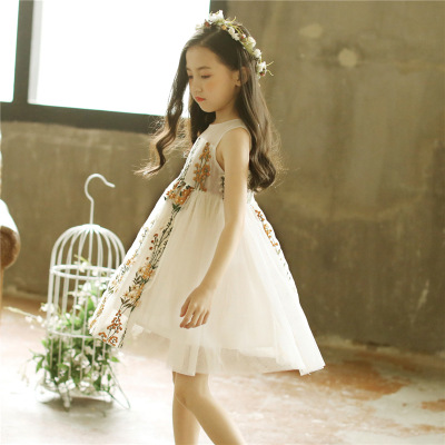 

Children Designer Lace Dress Girls Brand Princess Dresses Girls Fashion Embroidered Dress Kids Luxury Summer Skirts 2020 New Fashion 2020, White
