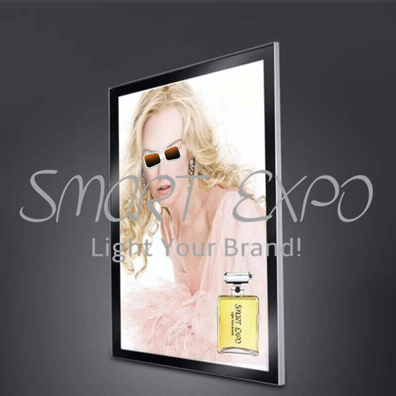 

Silver or Black Aluminum Profile Magnetic Light Box Wall Mounted Light Box for Cosmetics Poster Display with Wooden Case Packing (60*90cm)
