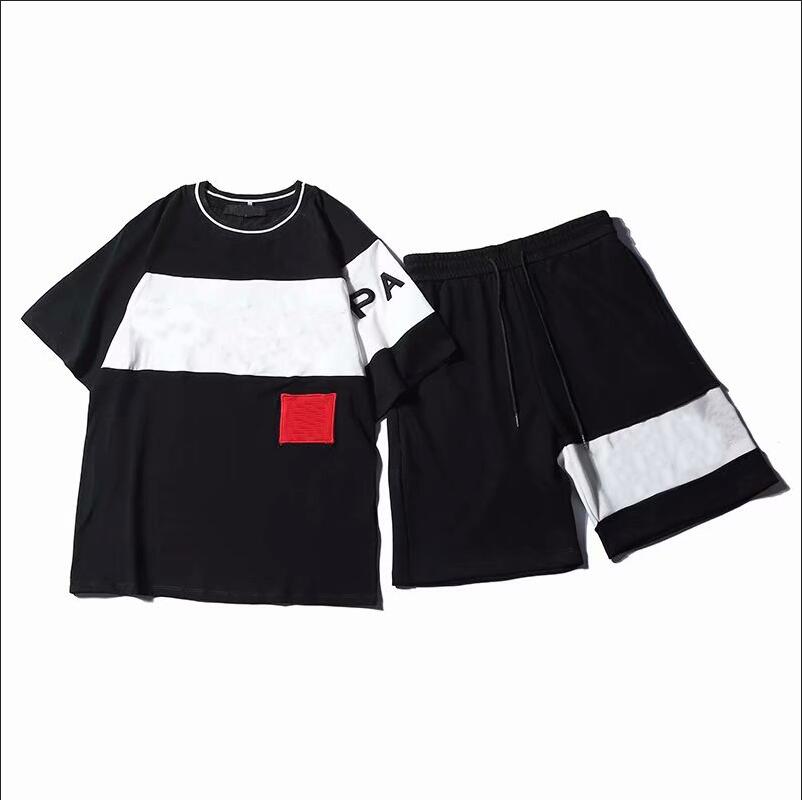 Hommes Survêtement Mode avec des lettres de broderie Femmes d'été Vêtements de sport à manches courtes Pull Jogger Pantalons Costumes O-Neck Spor