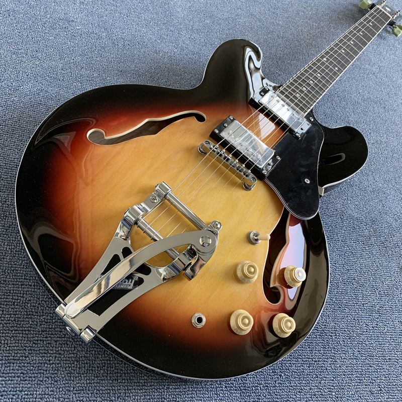 

Custom 335 sunshine Semi Hollow Jazz Electric Guitar Bigs Tremolo Bridge Chromium plating hardware Rosewood Fingerboard Dots inlay 190308