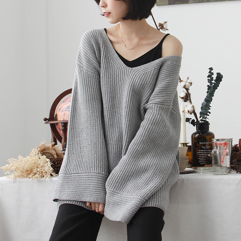

EWQ] New Spring Autumn 2019 Fashion Grey Simple Sexy V-Neck Long Flare Sleeve Big Size Loose Knit Sweater Women All Match QE155, Black