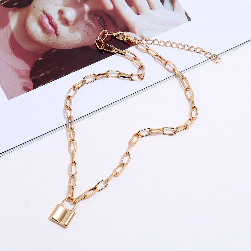 

Wholesale- fashion luxury designer exaggerated big metal chain lock pendant choker statement necklace for women gold silver