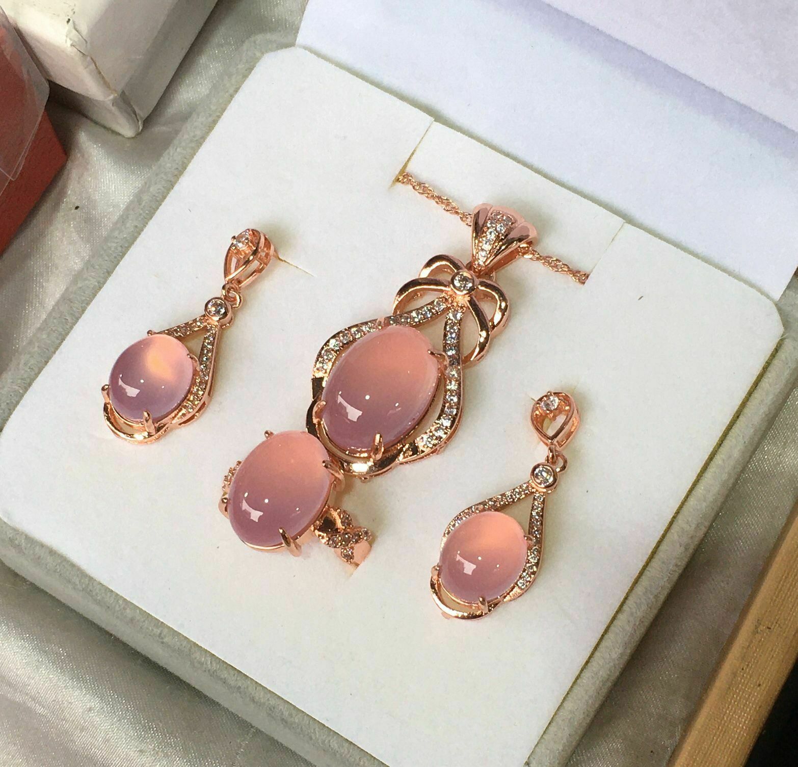 

Natural Pink Chalcedony Jade Gemstone Necklace Pendant Earrings Ring Set