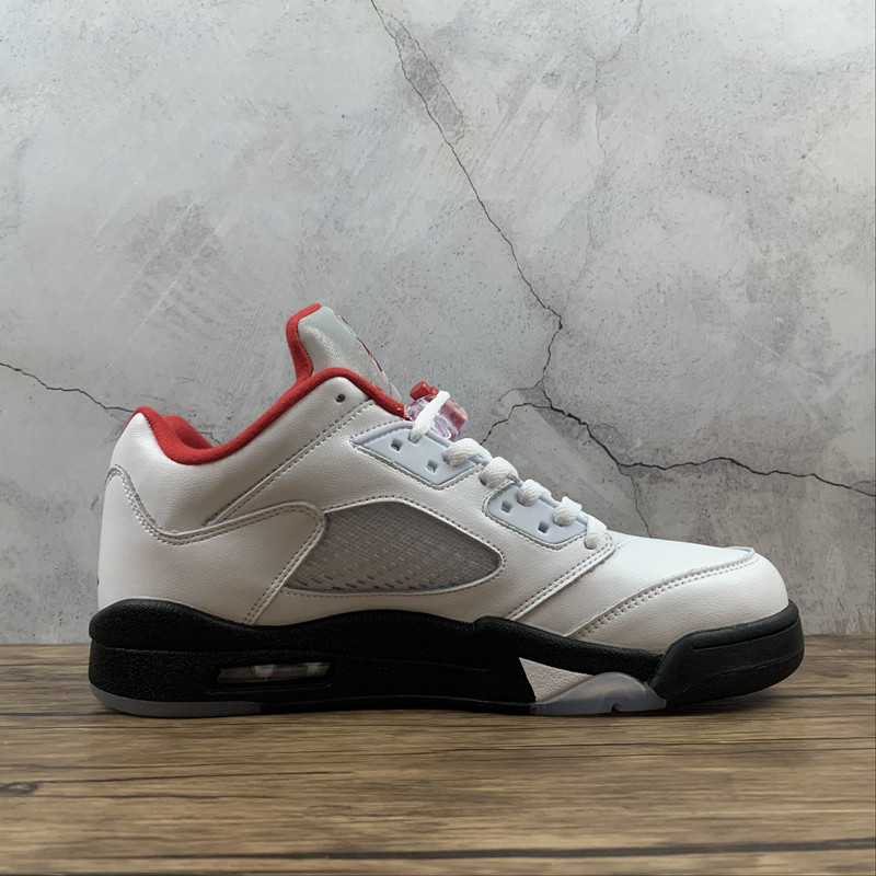 discount tennis shoes