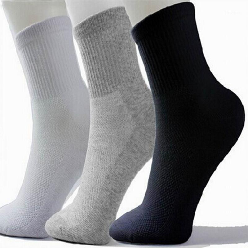 Hot Men Athletic Socks Sport Basketball Long Cotton Socks Male Spring Summer Running Cool Soild Mesh Socks For All Size free shipping1