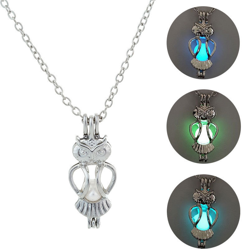 

2019 Joker Necklace Woman Noctilucent Owl Pendeloque Cut Necklace Noctilucent Ornaments