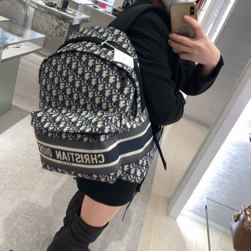 

Classic ladies backpack 7A high-end custom quality large capacity hand backpack business casual style with long shoulder strap.