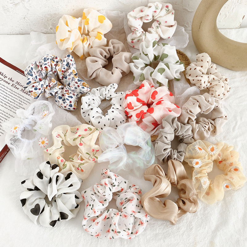 

Gentle White pig large intestine hair band ins fairy girl heart French meatball hair rope rubber band female hair