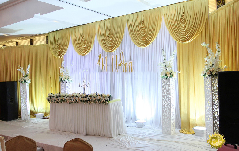 Fast shipping 3x6m white and gold wedding backdrop curtain with swag wedding drapes , wedding stage backdrop JS-786-image-454533879
