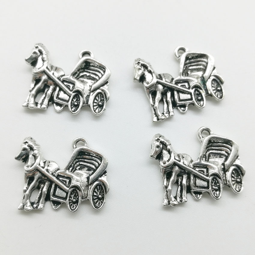 

50pcs/Lot Carriage Alloy Charms Pendant Retro Jewelry DIY Keychain Ancient Silver Pendants For Bracelet Earrings Necklace 19*22mm