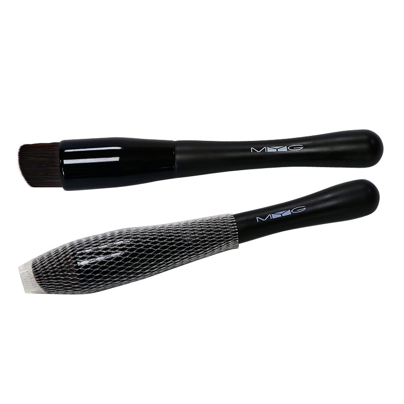 

MYG make up tools makeup brush blusher brush foundation wet and dry inclined