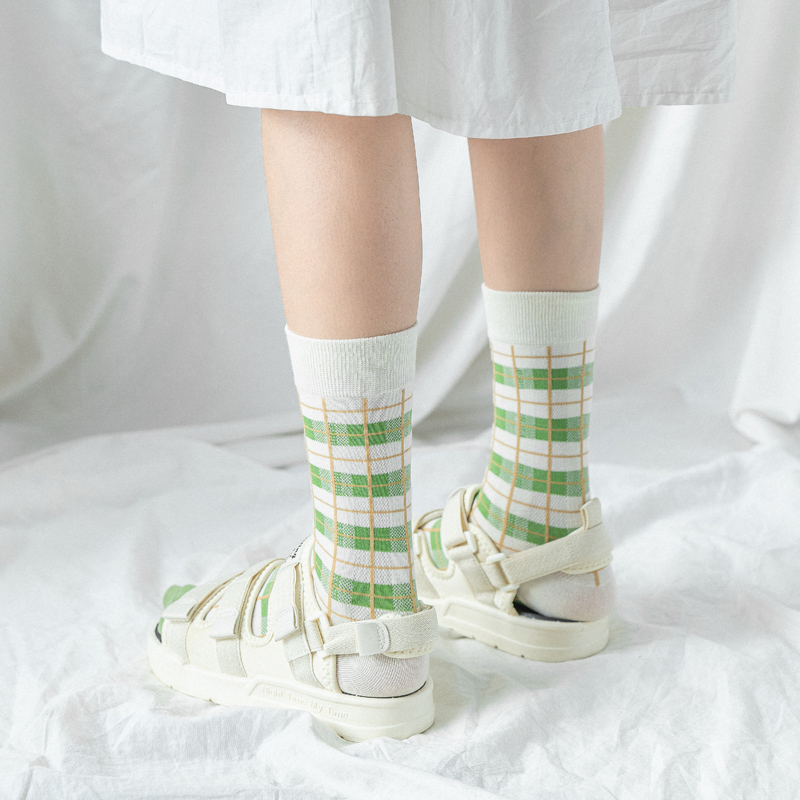 

Matcha checked socks for Japanese girls spring/summer ins harajuku style pair socks green cotton, Plaid