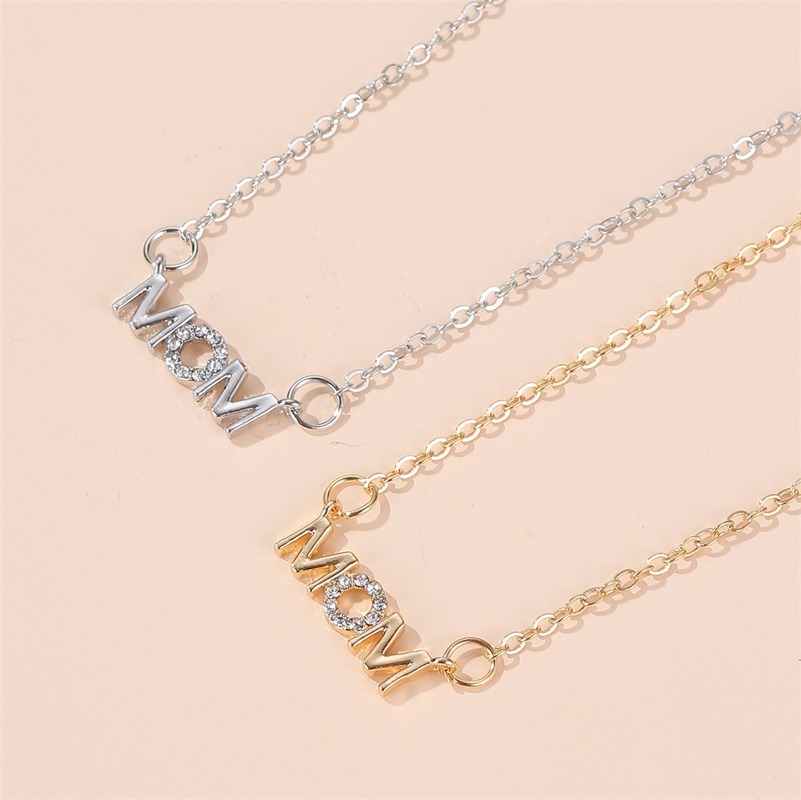 

Creative Mother's Day Necklace Female Necklaces Letter Mom Pendant Ladies High Quality Jewellery Trendy Alloy Jewelry Collier