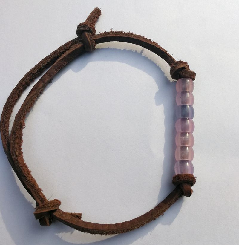 Bracelet de perles UV en cuir en gros GLOW EN PELES DRARDS Discoloration UV