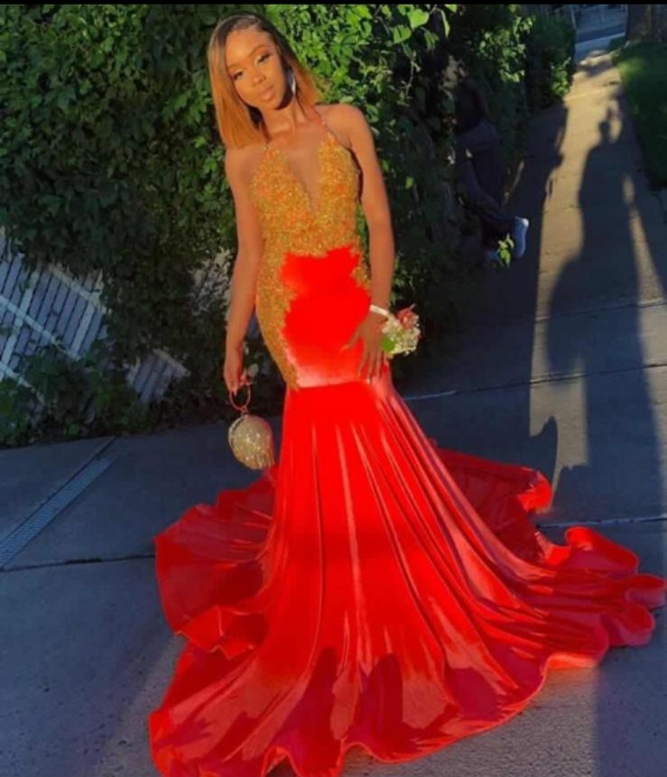 

Sexy Red Gold Long Mermaid Prom Dresses 2020 New Sleeveless Sweep Train Velvet Halter Neck Formal Evening Dress Party Gowns, Royal blue