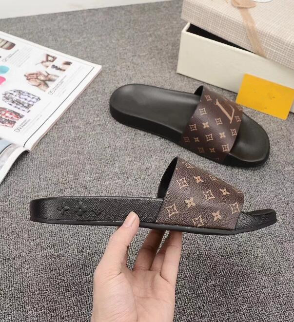 

Designer Rubber slide sandal Floral brocade men slipper Gear bottoms Flip Flops women striped Beach causal slipper US4.5-12 201, Red