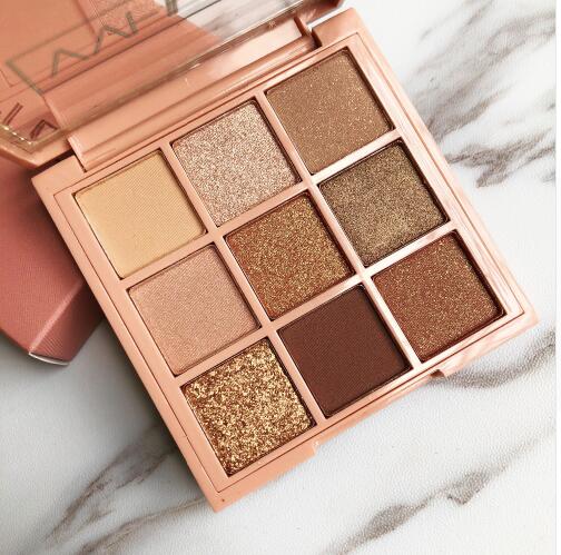 

Eyeshadow Palette Makeup Cosmetics Diamond Glitter Metallic 9 Color Nude Creamy Pigmented Professional Mini Shadow Kit