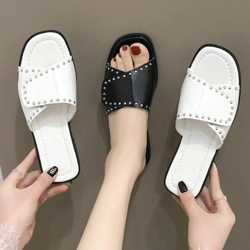 

New Summer Women Crystal Slippers Glitter Flat Soft Bling Female Flip Flops Outdoor Ladies Slides Hot Beach Shoes, Black
