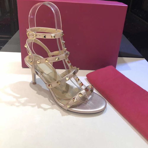 

2019 new quality luxury designer style patent leather stiletto stiletto women's unique alphabet sandals wedding dress shoes sexy shoe box, Black