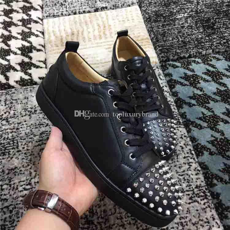 LuxuryMen Femmes Casual Spikes Rouge Rivets Bas junior Chaussures Pointu Low Top Chaussures de marche Chaussures de sport noir Baskets en cuir vé
